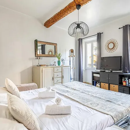 Apartamento Le Forville Lumineux En Plein Centre, A Deux Pas Du Palais, Croisette Et Plages *